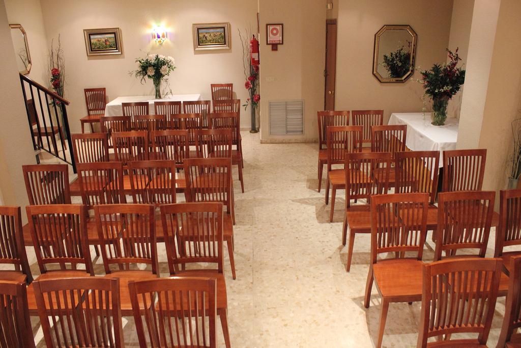 Hotel Abadi Кордова Екстер'єр фото