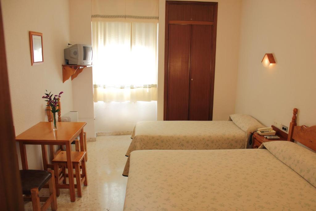 Hotel Abadi Кордова Номер фото