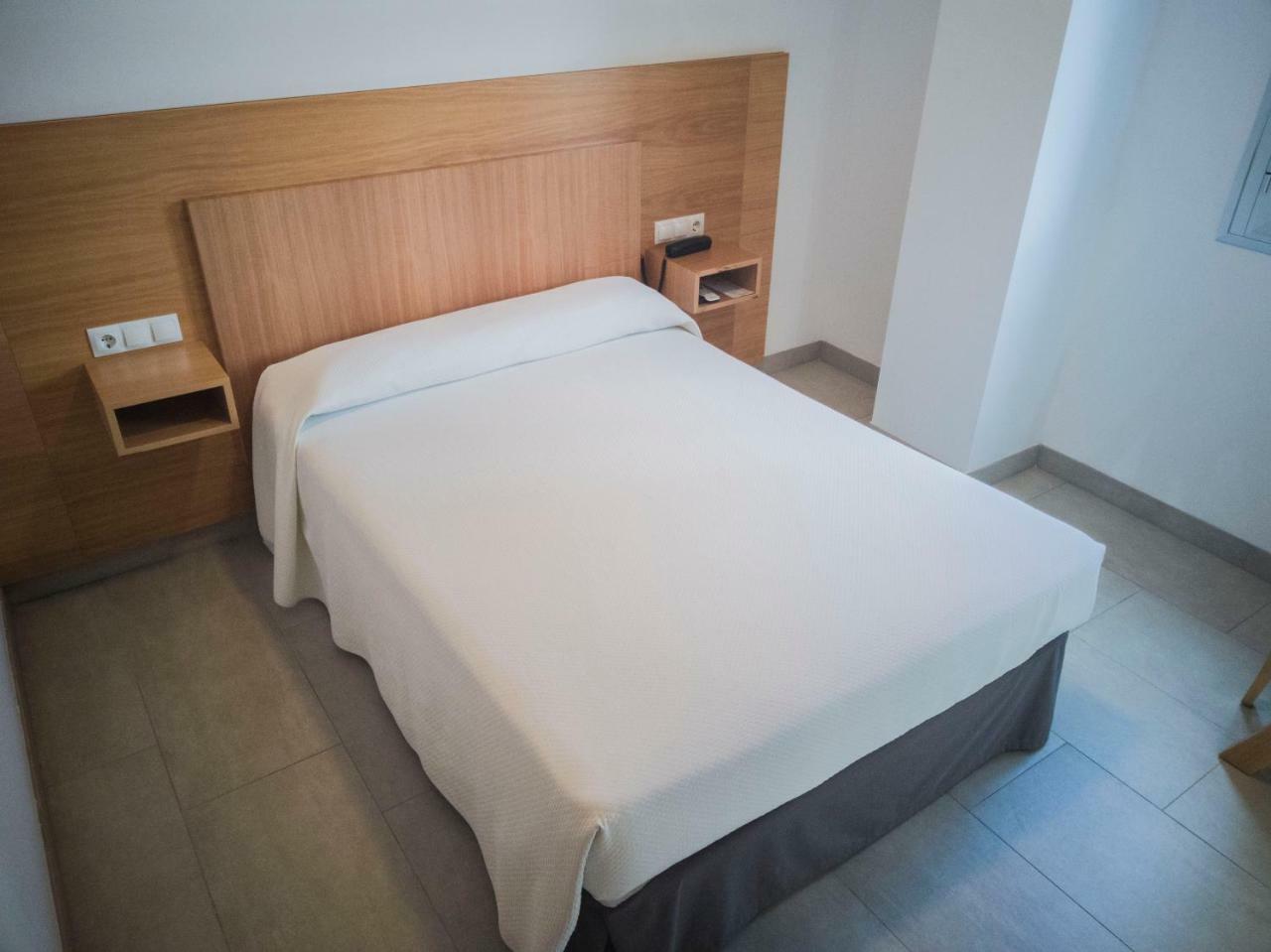 Hotel Abadi Кордова Екстер'єр фото