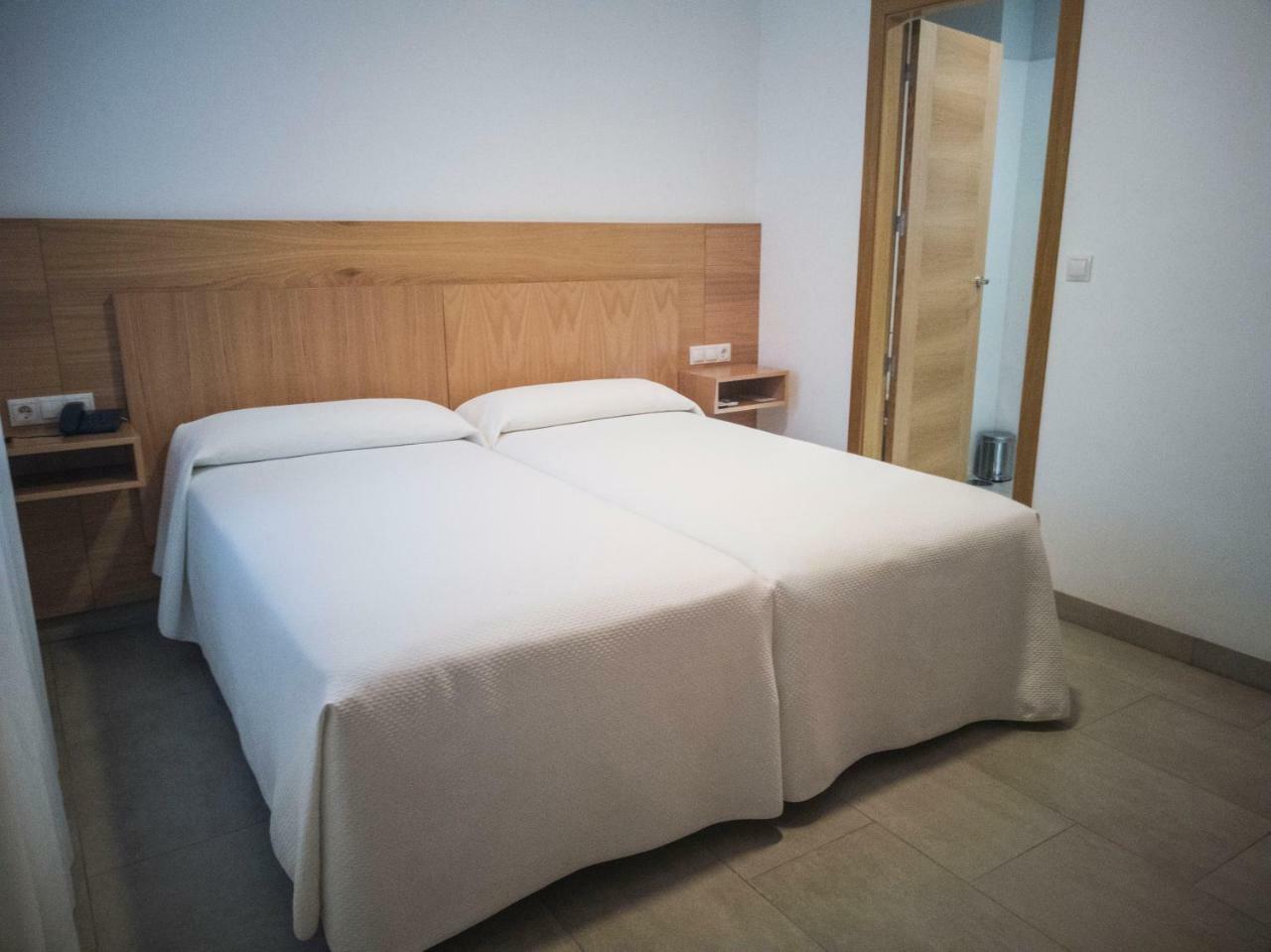 Hotel Abadi Кордова Екстер'єр фото