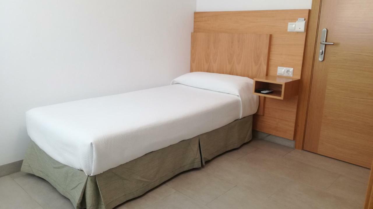 Hotel Abadi Кордова Екстер'єр фото
